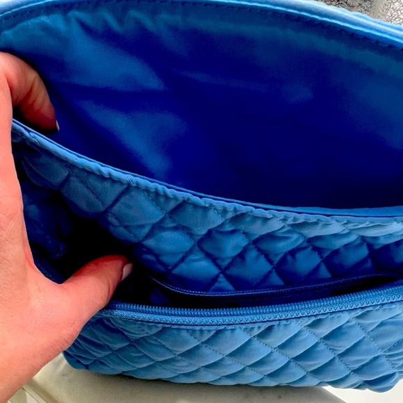 Vera Bradley Folded Flap Wristlet Cornflower Blue Quilted Clutch - Picture 3 of 6